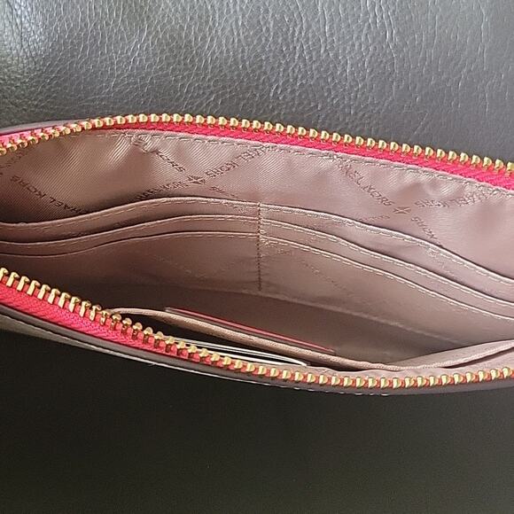 NWT Michael Kors Jet Set Large Zip Clutch Wristlet in Geranium Multi XL SOLD OUT - Picture 8 of 8